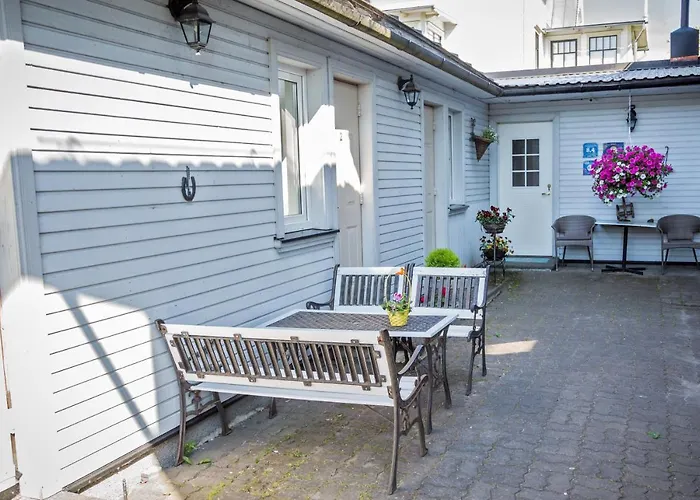 Pensjonat Papli 2 Parnawa